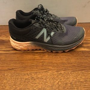 New Balance Hierro Running Sneakers